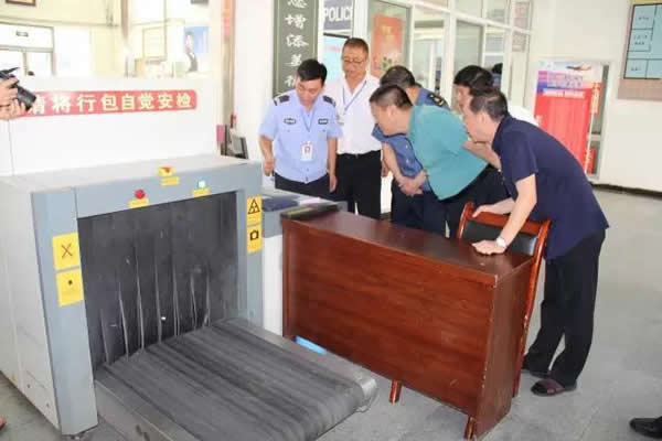 省運管局副局長袁新一行到隴運集團公司調研檢查安全管理工作