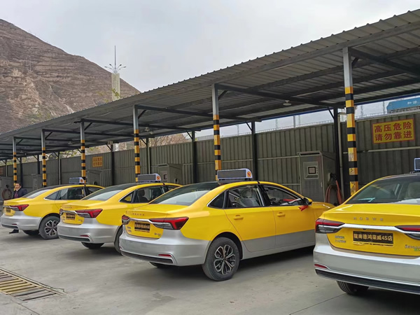 好消息！隴運(yùn)集團(tuán)武都 公交公司新能源汽車充電站對(duì)外開放啦